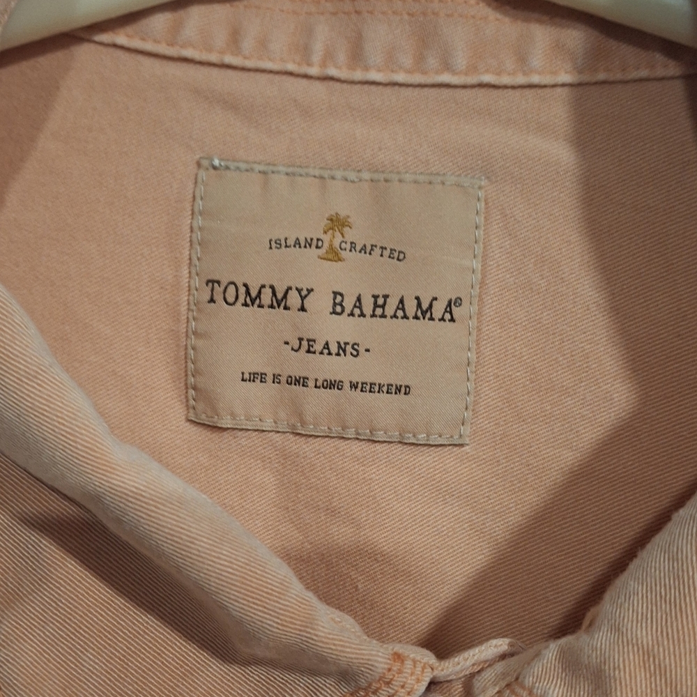 Tommy Bahama Men's Peach Button-Up Shirt SMOKE FREE HOME🚭 - Picture 4 of 7